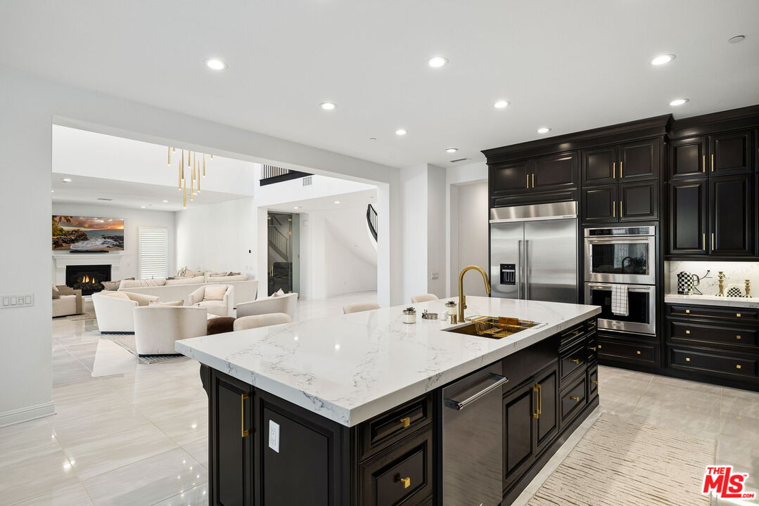 11734 Manchester Way Porter Ranch, CA 91326 - Photo 13 of 55 Gallery Image 13