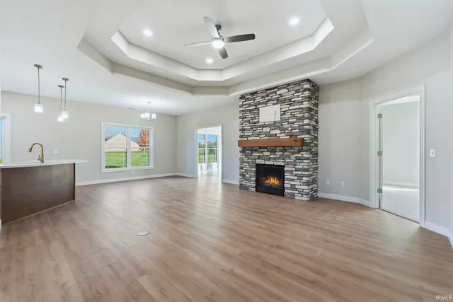 $449,900 | 2002 Bogey Court, Auburn, IN 46706