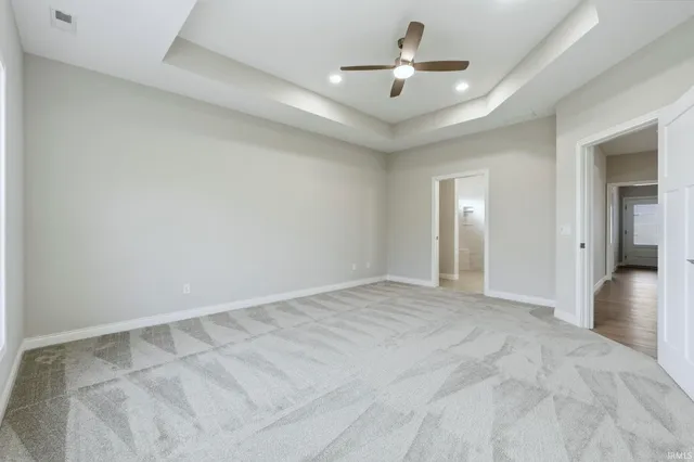 $449,900 | 2002 Bogey Court, Auburn, IN 46706