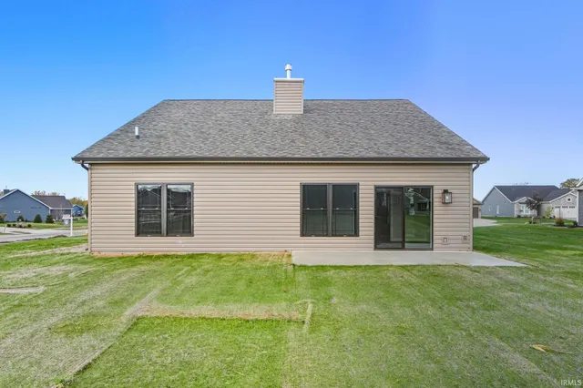 $449,900 | 2002 Bogey Court, Auburn, IN 46706