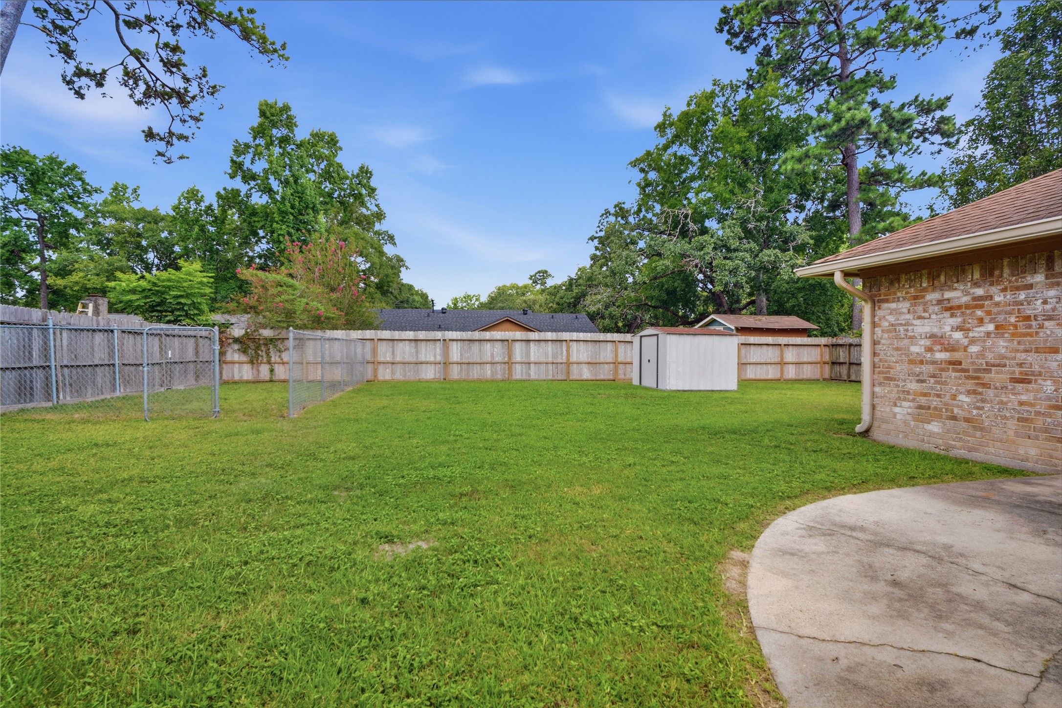 182 Greenleaf Lane Conroe, TX 77304 - Photo 17 of 17