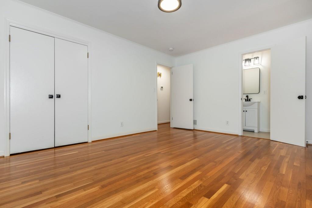 1077 Vistavia Circle Decatur, GA 30033 - Photo 19 of 32