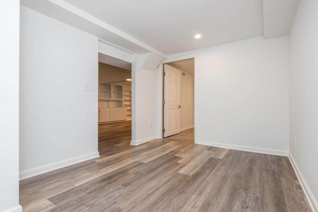 1077 Vistavia Circle Decatur, GA 30033 - Photo 24 of 32