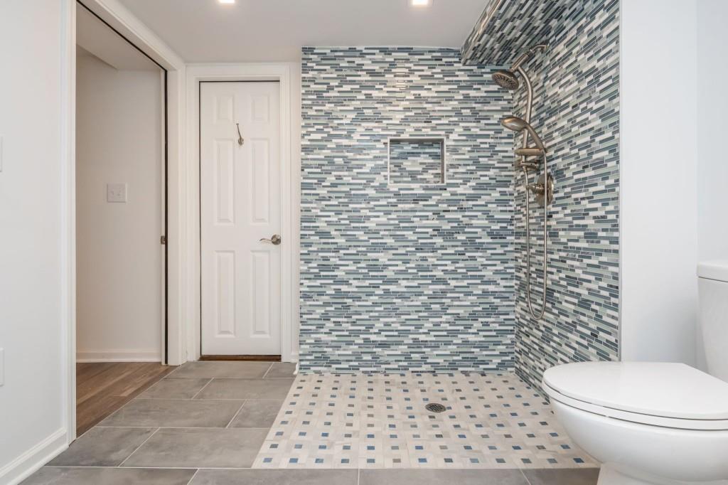 1077 Vistavia Circle Decatur, GA 30033 - Photo 27 of 32