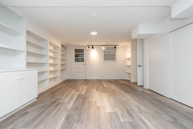 $689,900 | 1077 Vistavia Circle, Decatur, GA 30033