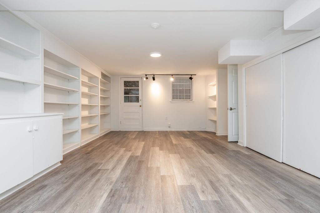 1077 Vistavia Circle Decatur, GA 30033 - Photo 28 of 32