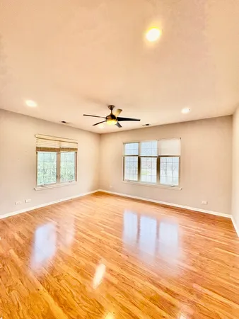 $589,900 | 30 Beaconsfield Court, Unit 30, Lincolnshire, IL 60069
