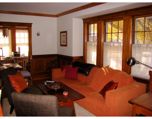 231 Manthorne Road Boston, MA 02132 - Photo 4 of 11 Gallery Image 4