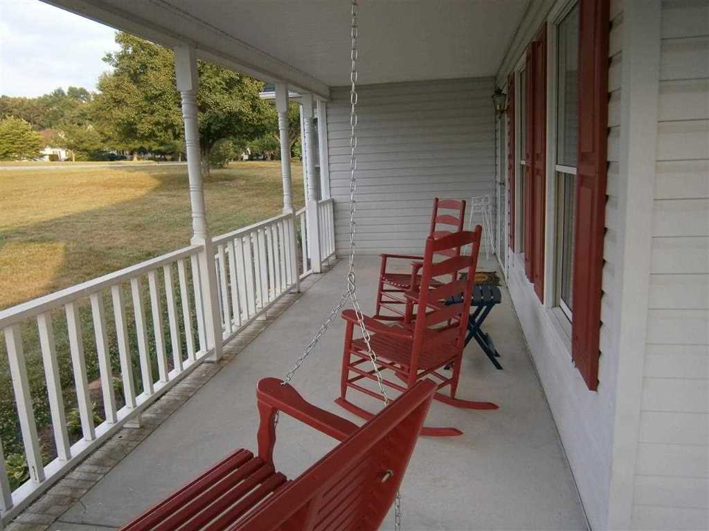 729 Cherokee Road Pelzer, SC 29669 - Photo 4 of 23