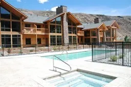 a view of a house with a outdoor space