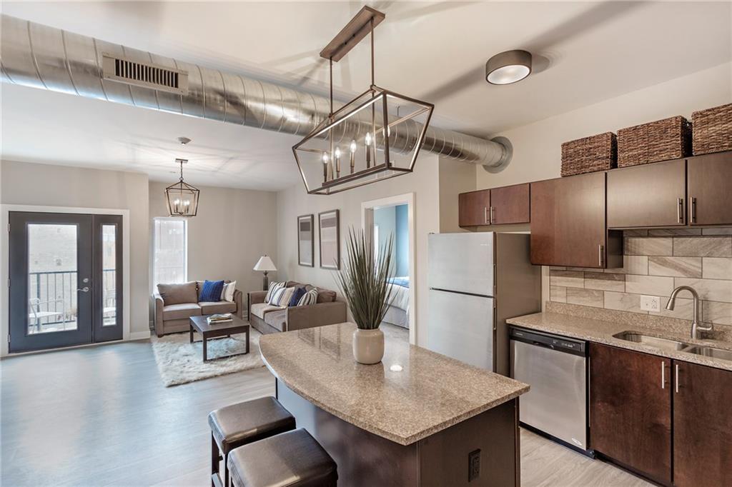 3607 Butler Street, Unit 301 Pittsburgh, PA 15201 - Photo 9 of 19