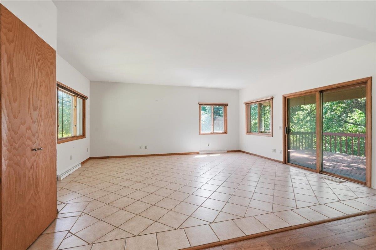 4938 Hickory Trail Middleton, WI 53562 - Photo 7 of 42