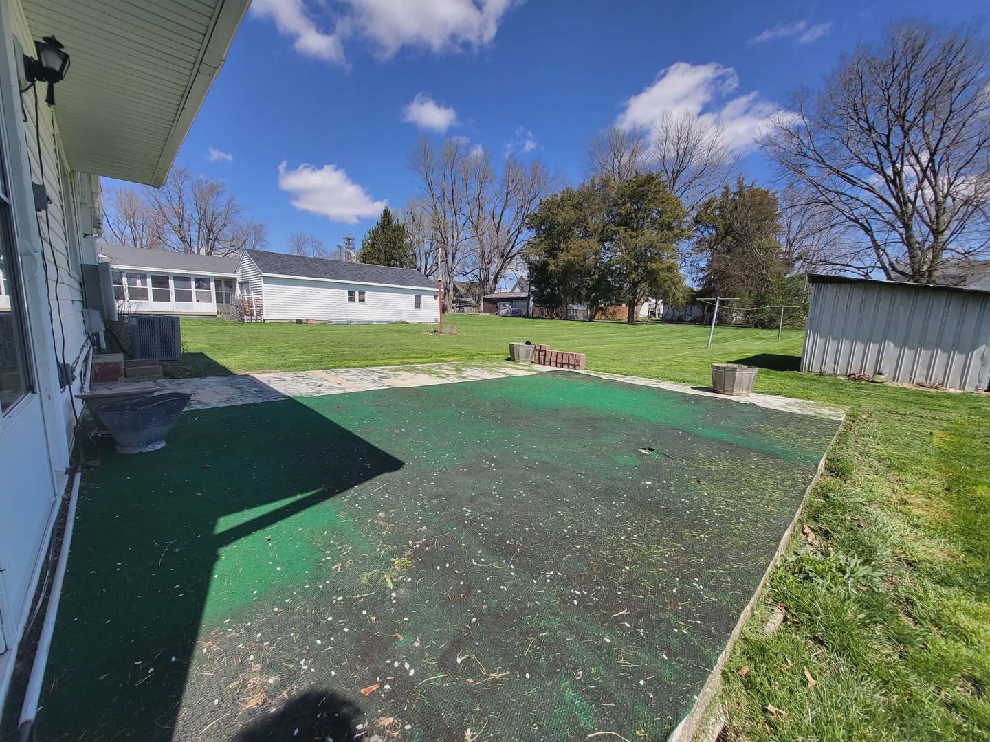 405 South Grove Street Colfax, IL 61728 - Photo 11 of 12
