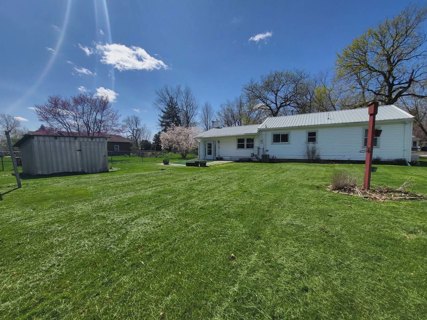 405 South Grove Street Colfax, IL 61728 - Photo 12 of 12