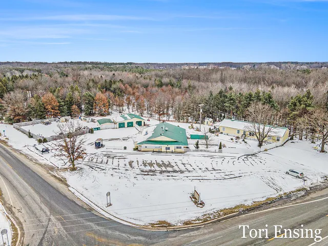 $594,900 | 25-29 South Greenville Road, Greenville, MI 48838