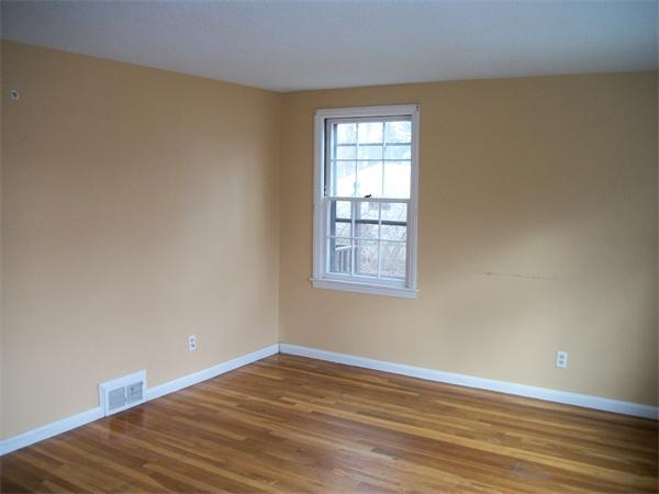 1640 Wilbraham Road Springfield, MA 01119 - Photo 6 of 13