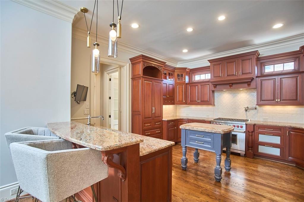 540 Stratford Road Northwest Winston-Salem, NC 27104 - Photo 12 of 35