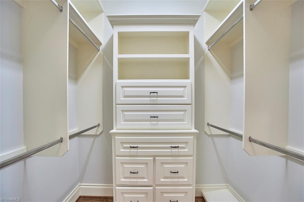 540 Stratford Road Northwest Winston-Salem, NC 27104 - Photo 20 of 35