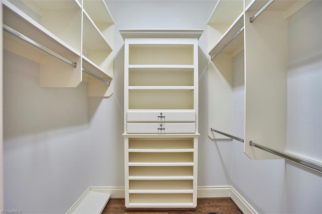 540 Stratford Road Northwest Winston-Salem, NC 27104 - Photo 21 of 35