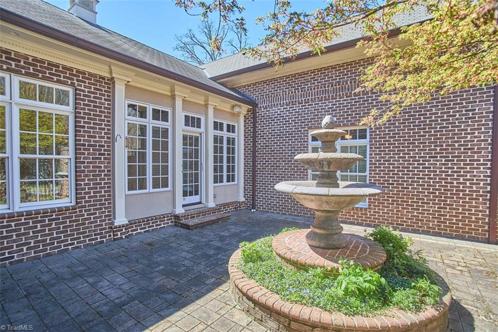 540 Stratford Road Northwest Winston-Salem, NC 27104 - Photo 34 of 35