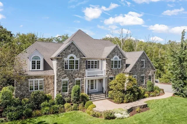 $2,299,900 | 12 Houde Street, North Attleboro, MA 02760