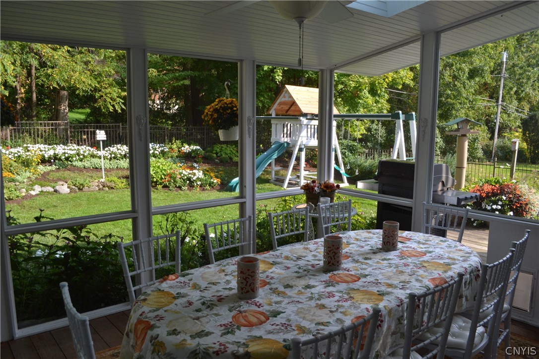 3 Lakeview Circle Skaneateles, NY 13152 - Photo 3 of 28