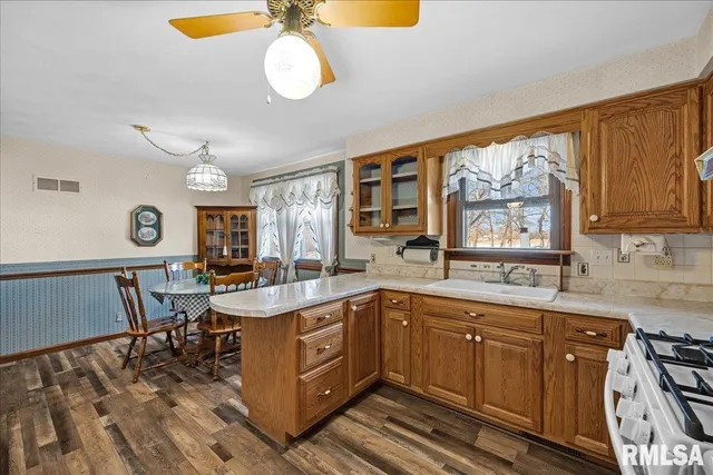 $185,000 | 12125 Jo Dan Court, Hanna City, IL 61536