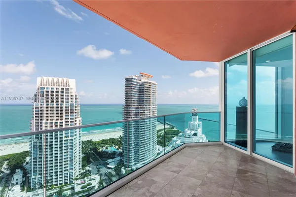 $8,699,000 | 300 South Pointe Drive, Unit 3405, Miami Beach, FL 33139