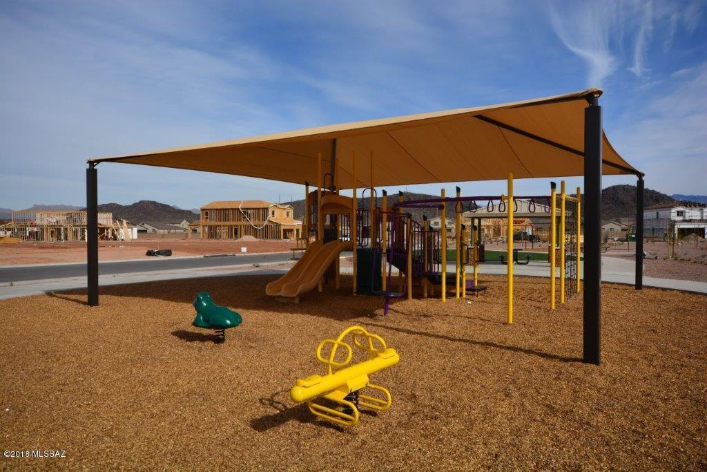 9863 North Howling Wolf Road Marana, AZ 85653 - Photo 13 of 27
