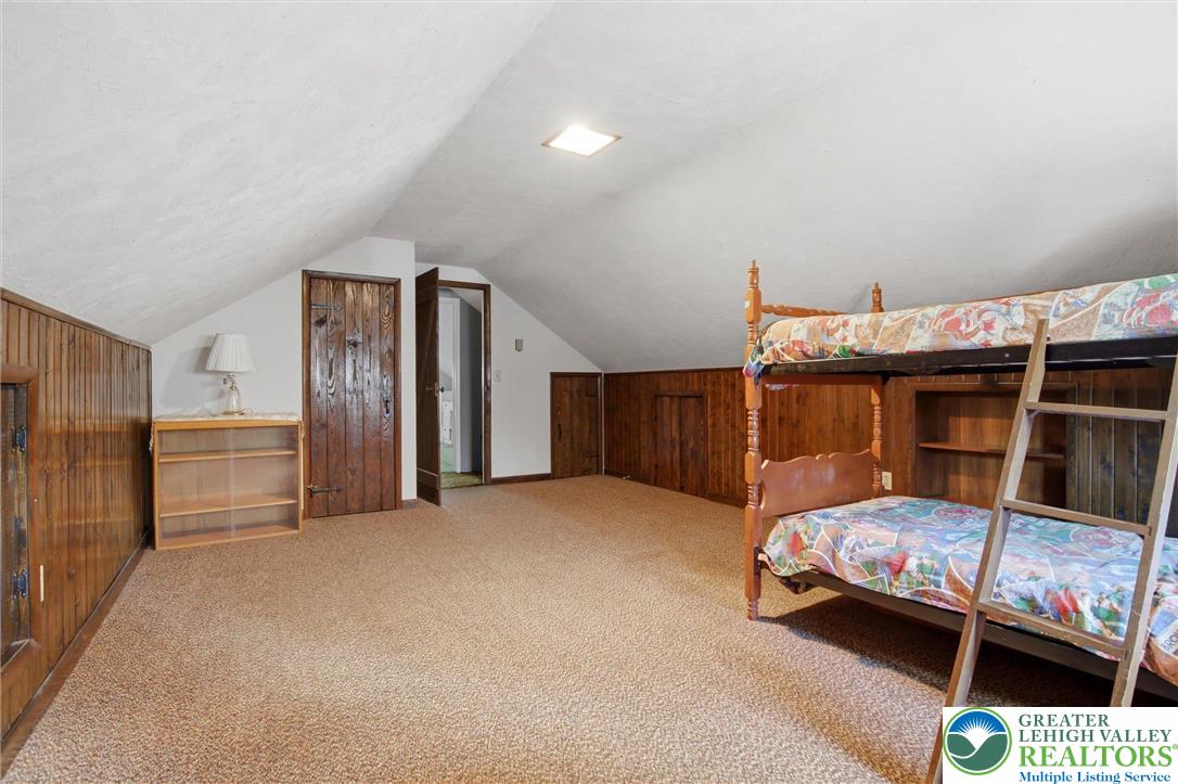 3232 Edinburgh Road Allentown, PA 18104 - Photo 23 of 25 Gallery Image 23