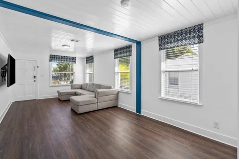 $6,499,000 | 301 Northeast 1st Street, Delray Beach, FL 33483