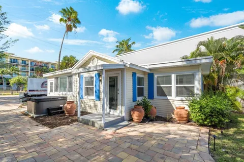 $6,499,000 | 301 Northeast 1st Street, Delray Beach, FL 33483