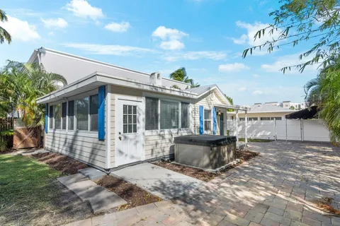 $6,499,000 | 301 Northeast 1st Street, Delray Beach, FL 33483