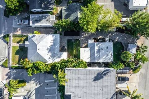 $6,499,000 | 301 Northeast 1st Street, Delray Beach, FL 33483