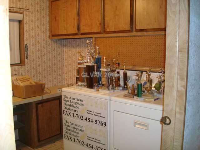 5457 Aldama Road Las Vegas, NV 89122 - Photo 13 of 15 Property Photo.
