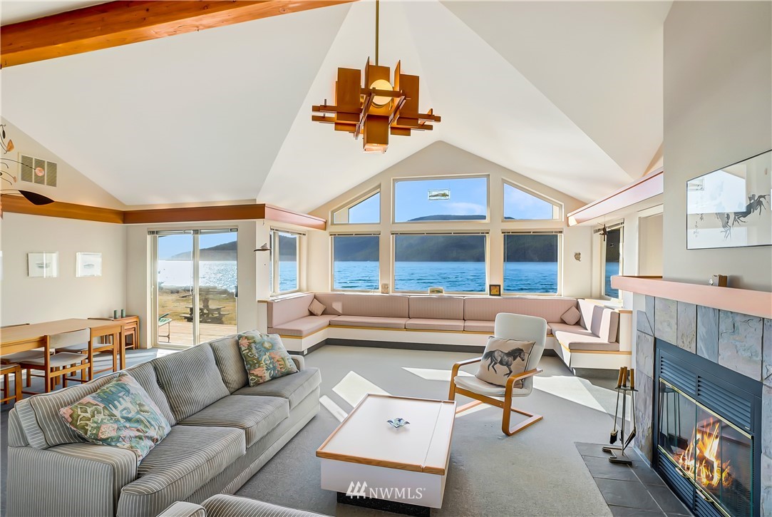 6316 West Shore Road Anacortes, WA 98221 - Photo 8 of 28 Gallery Image 8