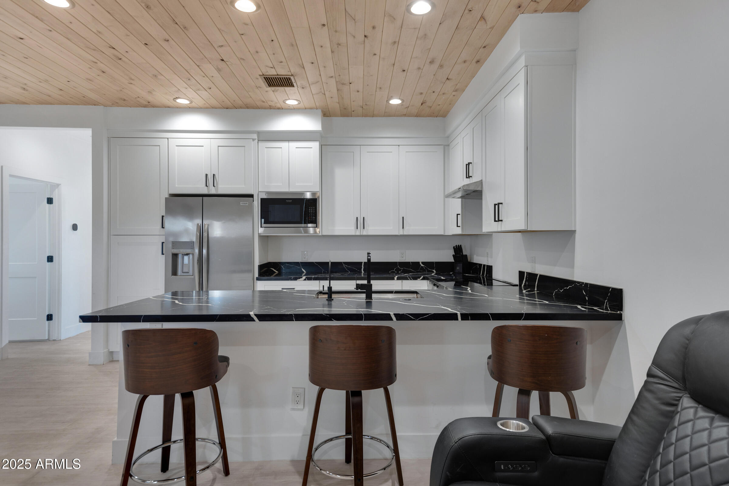 2250 South Descanso Road Apache Junction, AZ 85119 - Photo 12 of 27 2250 S Descanso Rd-12