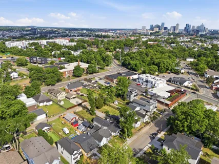 $425,000 | 1812 10th Avenue North, Nashville, TN 37208