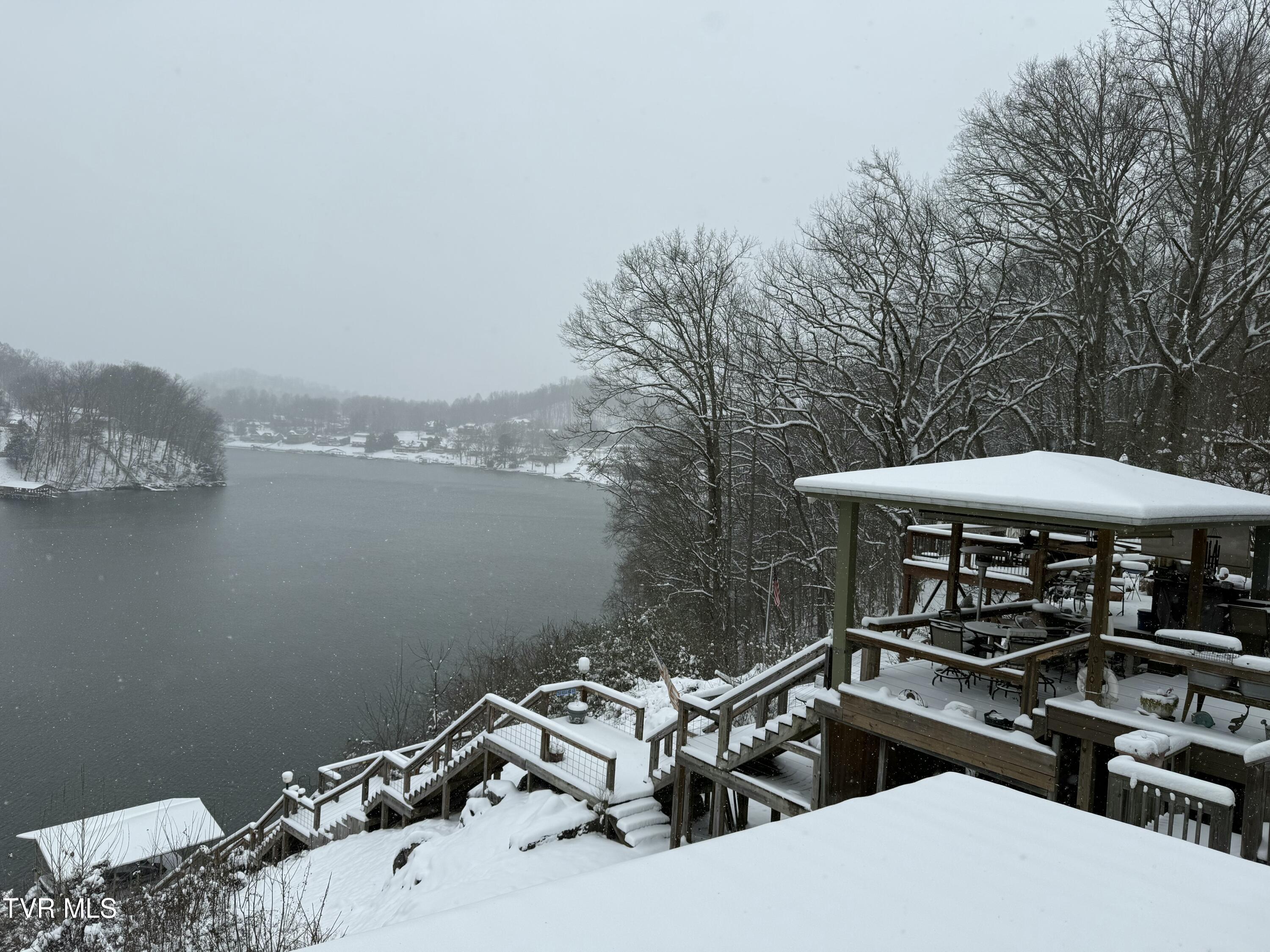 1458 East Shipley Ferry Road Kingsport, TN 37663 - Photo 11 of 39 IMG_20260306_160129