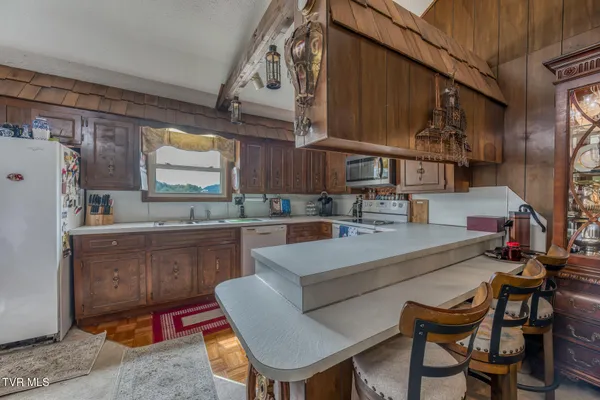 $539,000 | 1458 East Shipley Ferry Road, Kingsport, TN 37663