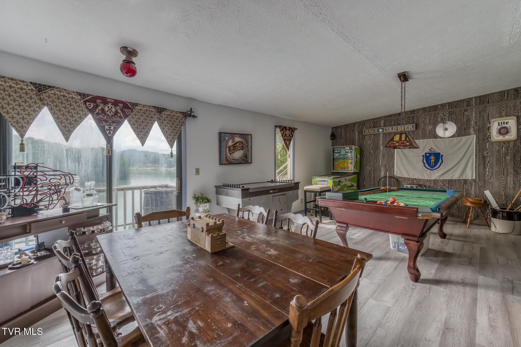 1458 East Shipley Ferry Road Kingsport, TN 37663 - Photo 23 of 39 1458 Shipley Ferry Rd E-32