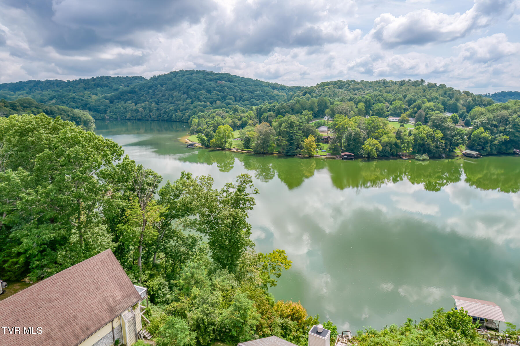 1458 East Shipley Ferry Road Kingsport, TN 37663 - Photo 3 of 39 1458 Shipley Ferry Rd E-7