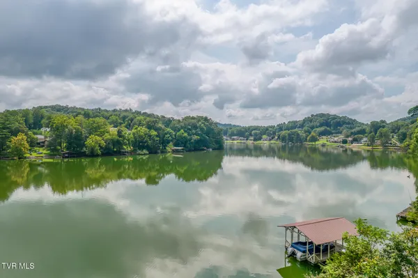$539,000 | 1458 East Shipley Ferry Road, Kingsport, TN 37663