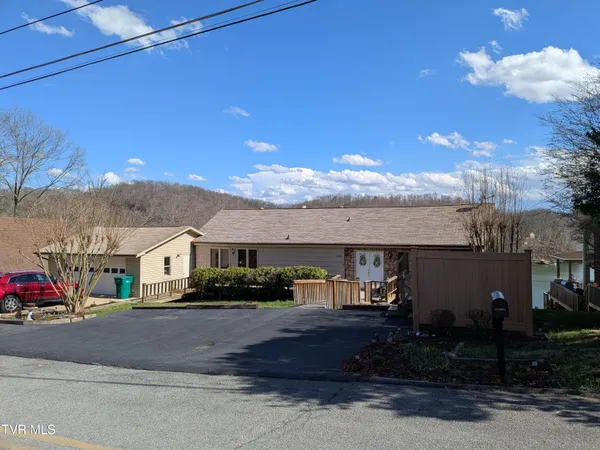 $539,000 | 1458 East Shipley Ferry Road, Kingsport, TN 37663