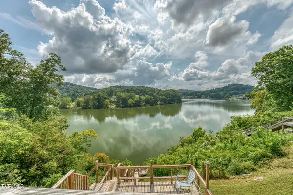 $539,000 | 1458 East Shipley Ferry Road, Kingsport, TN 37663