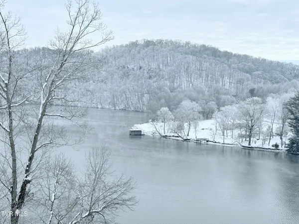 $539,000 | 1458 East Shipley Ferry Road, Kingsport, TN 37663