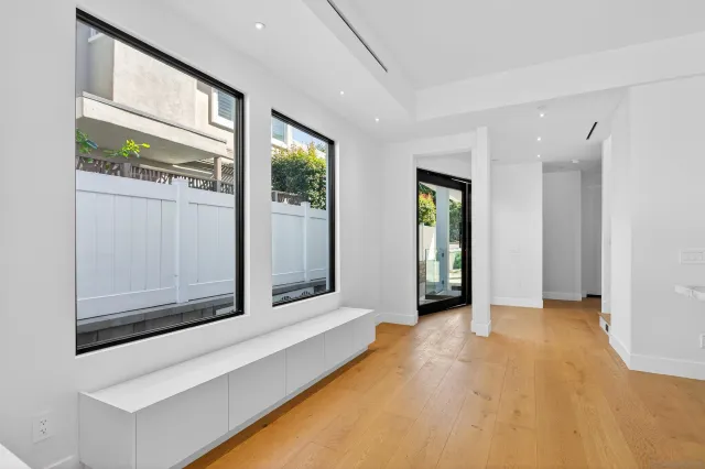 $15,500 | 746 Bonair Street, La Jolla, CA 92037