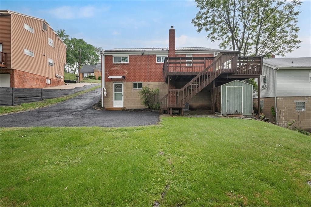 3075 Mt Troy Road Pittsburgh, PA 15212 - Photo 30 of 35 Rear view!