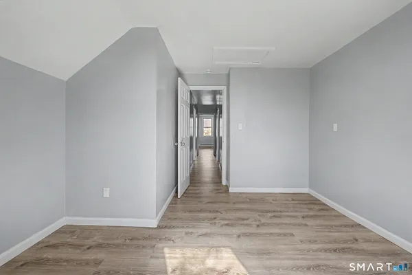 $1,395 | 23 Beacon Street, Unit 2, Waterbury, CT 06704