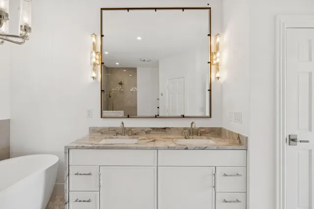 $2,625,000 | 9581 Highway 96, Franklin, TN 37064